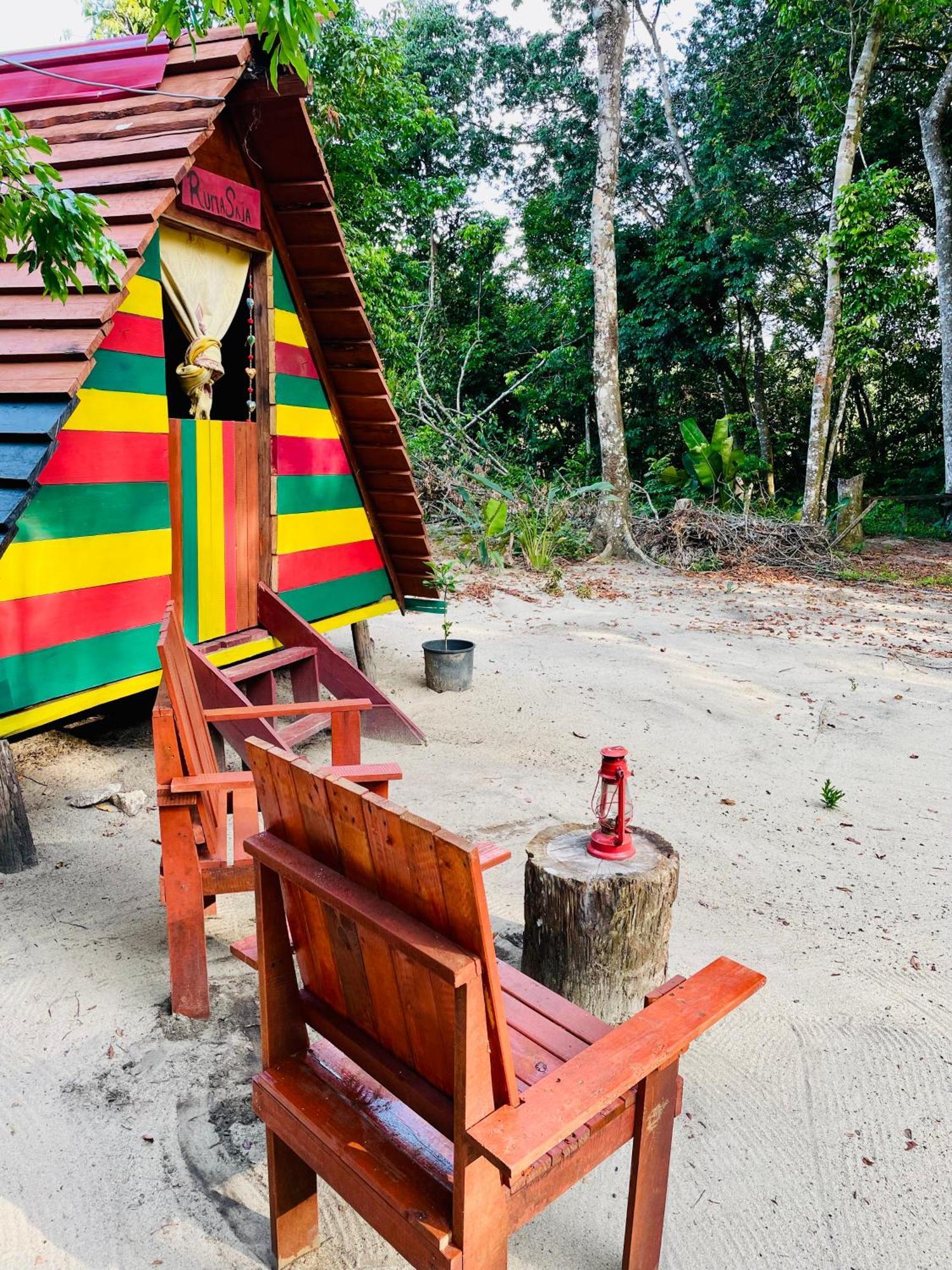 Land Of Promise - Reggae Bar & Eco Village Zanderij 外观 照片
